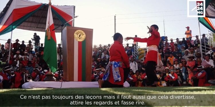 PORTRAIT – Jean Paul Rabemanantsoa, ou comment transmettre le Hiragasy aux générations futures.