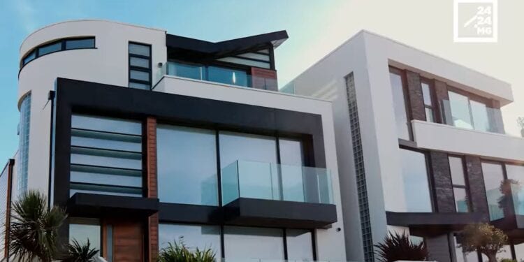 ARCHITECTURE – La modernité avec le style cubique aux grandes ouvertures