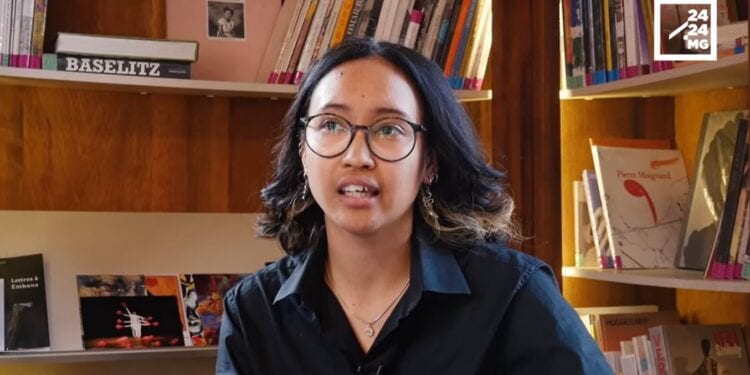 CULTURE – Des ressources sur l&rsquo;art contemporain réunies dans une seule bibliothèque