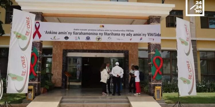 SANTÉ PUBLIQUE – Plus de 14 000 malades porteurs du VIH Sida suivis à Madagascar