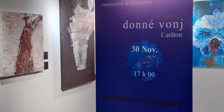 La galerie Donné Vonj ouvre ses portes au Carlton Madagascar avec des œuvres de Donné Vy et de Vonjiniaina Ratovonirina