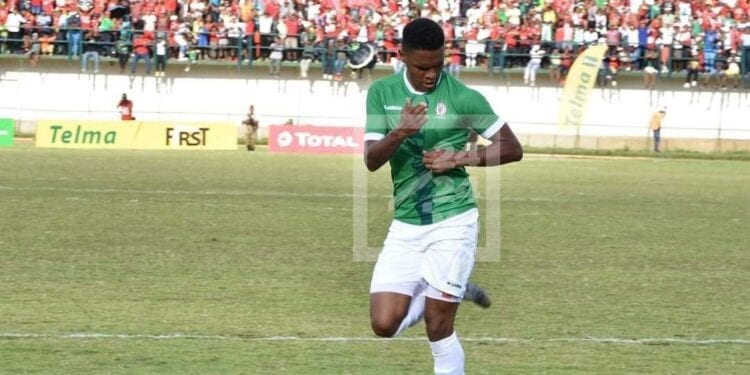 FOOTBALL – Rayan Raveloson, un leader dans le vestiaire, selon le selectionneur Romuald « Rôrô » Rakotondrabe