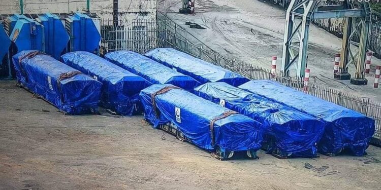ÉNERGIE – Les blocs moteurs pour alimenter la nouvelle centrale thermique à Ambohimanambola arrivés à Toamasina