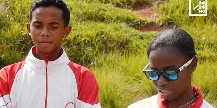 NY AINA RANDRIANARISOA, GUIDE D’ATHLETE NON VOYANTE – « J’étais habitué à courir sans discuter »