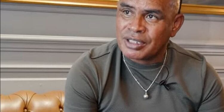 ROMUALD « RÔRÔ » RAKOTONDRABE, SELECTIONNEUR DES BAREA – « Les Comores sont les favoris de notre groupe aux éliminatoires du Mondial 2026 »