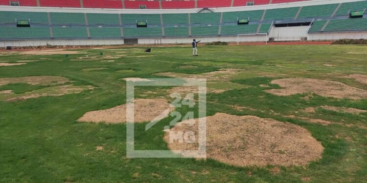 INFRASTRUCTURES – La pelouse du stade Barea se trouve en état de dégradation