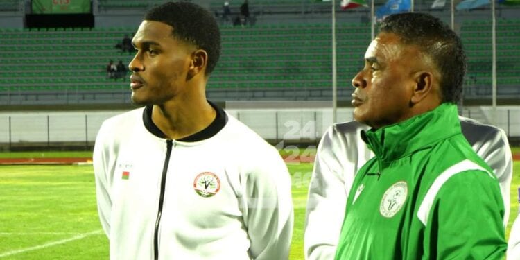 FOOTBALL – Rayan Raveloson se plaint de l’état de la pelouse du stade des Barea