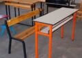 MOBILIER SCOLAIRE – A chaque établissement scolaire ses tables-bancs