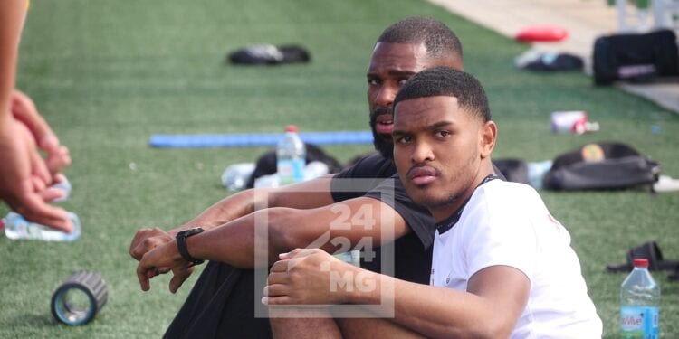 FOOTBALL – Rayan Raveloson évoque “une bonne osmose” entre les anciens et les nouveaux joueurs des Barea