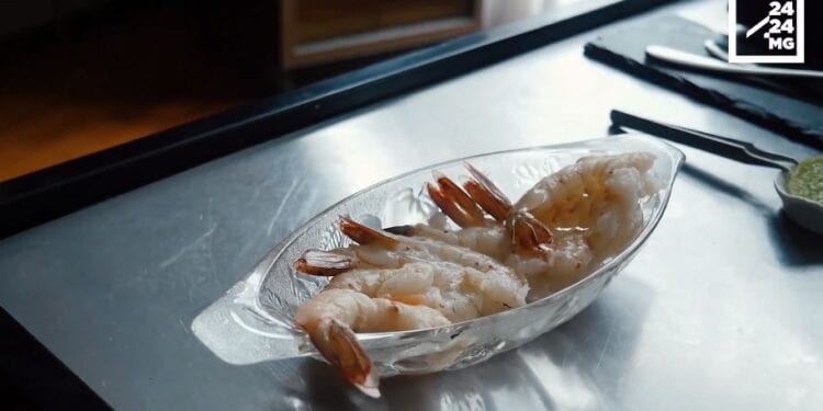 CUISINE – Quand la crevette, ce trésor de la mer se fait flamber au rhum ambré