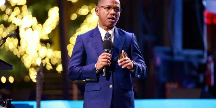 Paubert Tsimanaoraty Mahatante fait “docteur honoris causa en divinité” par l’Université biblique River Bible Institute