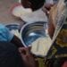 AIDE HUMANITAIRE – Des repas chauds réguliers pour les enfants en situation nutritionnelle précaire dans l’Androy et l’Anosy