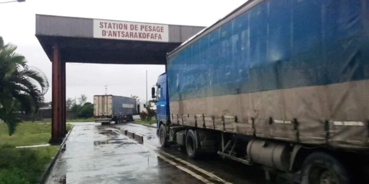TRANSPORT – Réouverture des stations de pesage d’Ambohimalaza et d’Antsarakofafa