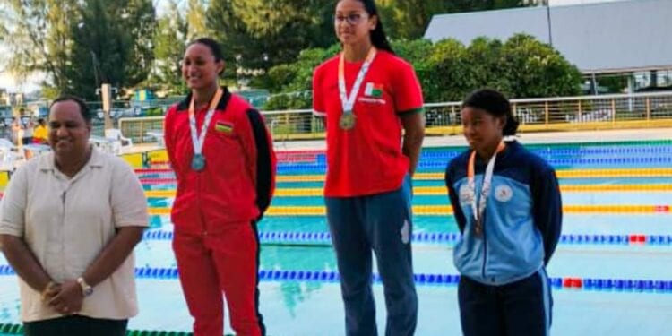 JEUX DE L’ACNOA – Les jeunes nageurs malgaches décrochent huit médailles dont cinq en or