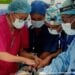 PROUESSE MEDICALE – A la rencontre des chirurgiens qui ont séparé les siamois Tahianjanahary et Fanambinantsoa