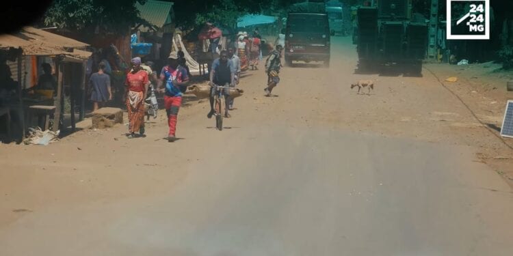 VOYAGE – Sur le trajet en cours de réhabilitation entre Antsiranana et Ambanja