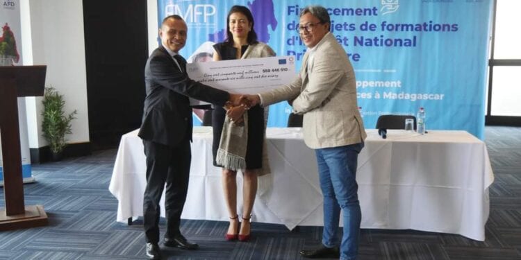 Plus de 300 entrepreneurs à former en gestion financière grâce à un partenariat FMFP – Fivmpama