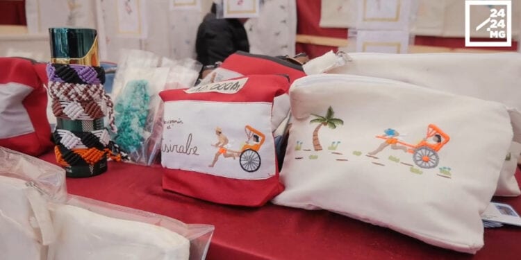 DÉCO – Les broderies “contemporaines” de chez Art’Cy Antsirabe