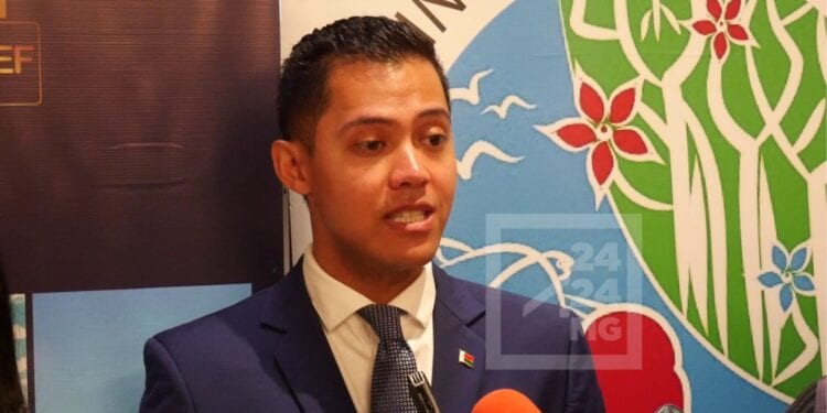 FINANCEMENT CLIMATIQUE – Madagascar recherche de partenaires et non des donneurs de leçons, selon le ministre Max Fontaine