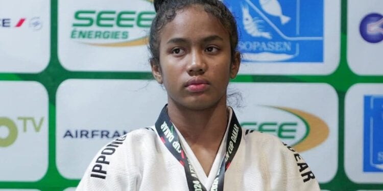 JUDO – Roumaica Benandro Andriamahadisoa en bronze en Open d’Afrique Seniors, Camille Andrianjafintsalama en Argent chez les Cadettes