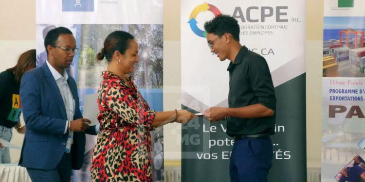 FORMATION – Le « Lean management » déployé auprès d’une vingtaine d’entreprises franches textiles