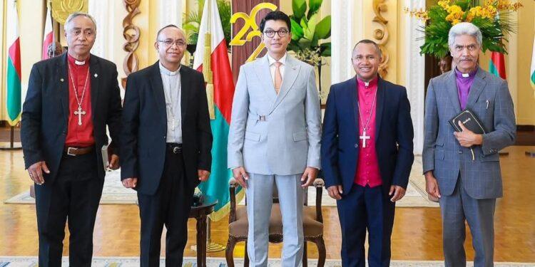 PRESENTATION DE VOEUX – Andry Rajoelina assure de sa détermination à vaincre la pauvreté aux dirigeants du FFKM