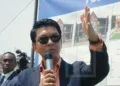 ANDRY RAJOELINA : “Qui attendez-vous pour enlever les affiches [de campagne électorale]?