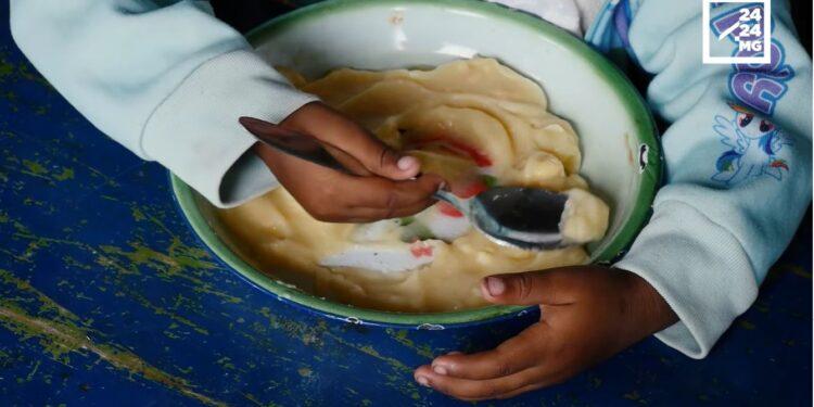 APPUI A L’EDUCATION – Deux repas chauds hebdomadaires servis par l’ONG Inviso aux élèves de l&rsquo;EPP Morondava Antehiroka