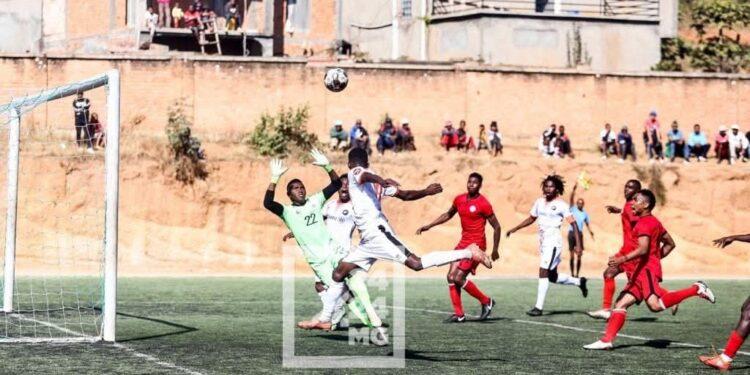 FOOTBALL – Trois matchs prévus pour la reprise de la PFL ce samedi