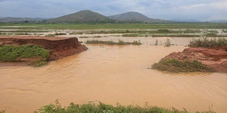 ALAOTRA – Rupture de digues au PC 15 Vallée Marianne à Ambatondrazaka