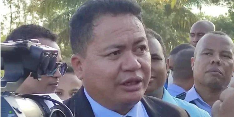ENSEIGNEMENT SUPERIEUR – Le Professeur Diny Razanakolona reconduit à la présidence de l’Université de Toamasina