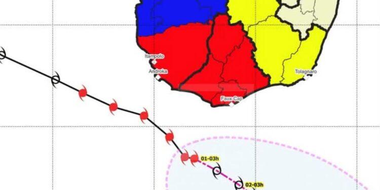 METEOROLOGIE – Le cyclone tropical Honde reste quasi-stationnaire au large de Cap Sainte Marie dans la nuit de jeudi à vendredi