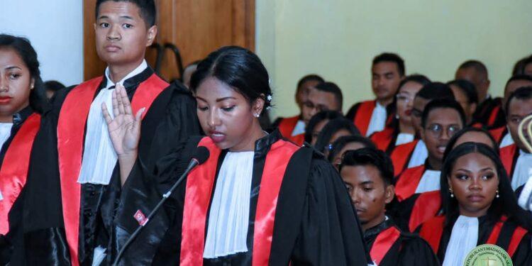JUSTICE – 99 nouveau magistrats de la promotion Kanty prêtent serment avant de connaître leur affectation