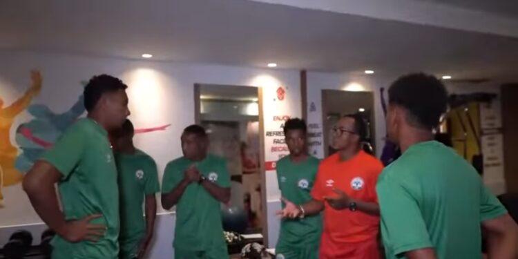 FOOTBALL – Le staff et une partie des joueurs des Barea arrivent à Casablanca pour le match contre les Fauves centrafricains 