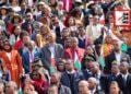 FÊTE NATIONALE – Des milliers de citoyens et une foule d’invités officiels dans les tribunes et les gradins de Mahamasina 