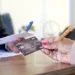 BANQUE – Bred Madagasikara remet à ses clients ses premiers chèques et cartes bancaires à ses couleurs