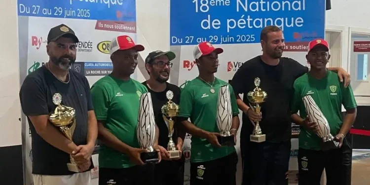 PÉTANQUE – “Zigle”, “Tiana Kely”, et “Baloti” remportent le tournoi de pétanque la Roche sur Yon