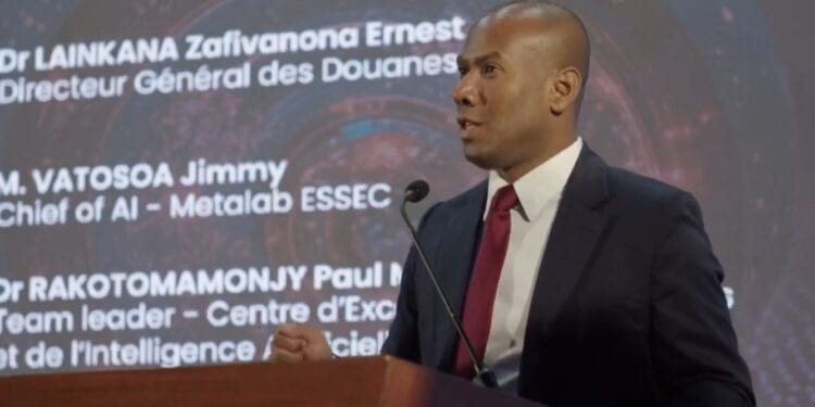 DOUANES – L’utilité de l’intelligence artificielle scrutée à l’université d’Antananarivo