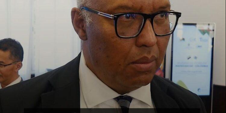 GIL RAZAFINTSALAMA, PRÉSIDENT DE LA CCIA – “Le BPO n’est plus limité aux simples centres d’appels, mais devient plus spécialisé”