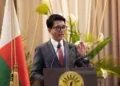 FOOTBALL – Le couple présidentiel et des “donateurs” financeront la construction des villas pour les Barea A’ et leur sélectionneur, selon Andry Rajoelina