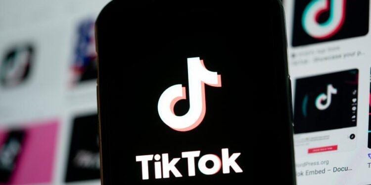 TECHNOLOGIES – Donald Trump veut clore le dossier Tiktok ce vendredi avec son homologue chinois Xi Jinping