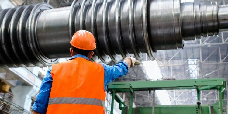 SECTEUR PRIVÉ – Une croissance négative anticipée à -0,7% pour le secteur manufacturier pour 2025