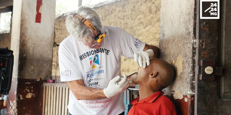 SANTÉ – Quand les Médecins de l’Océan Indien redonnent accès aux soins aux détenus de Morondava