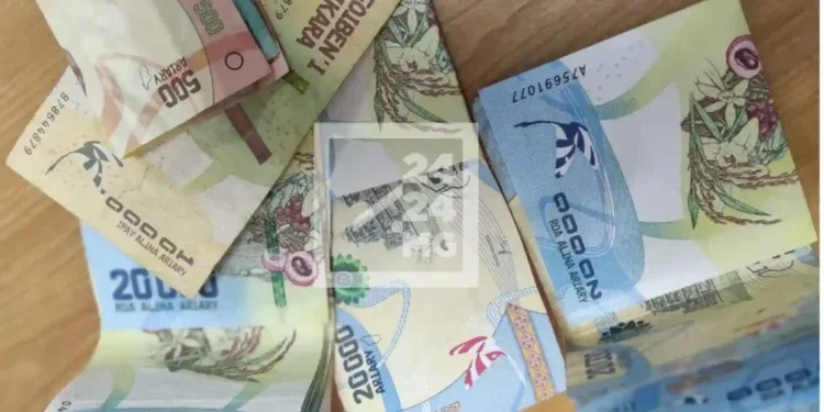 SECTEUR BANCAIRE – Une “réserve obligatoire par palier” pour inciter les banques à prêter davantage à l’étude