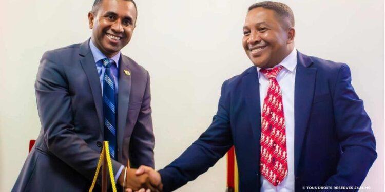 ENVIRONNEMENT – Le ministre Luck Aristide Andriatsihala appelle à l’apaisement au sein du ministère