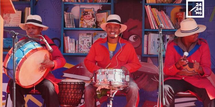 MÉCÉNAT CULTUREL – L’Alliance Française et TotalEnergies Marketing Madagasikara au chevet de la jeunesse vulnérable
