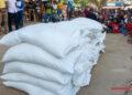 CONSOMMATION – La SPM injecte une partie de son stock de riz dans deux districts de Toamasina, dont 30 tonnes à 2 000 ariary le kilo