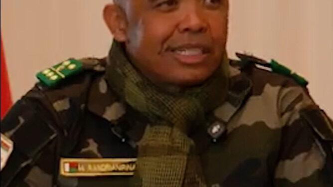 FESTIVITES DE L’INDEPENDANCE – Le Colonel Michaël Randrianirina prévoit d’organiser une parade militaire à Antsohihy le 14 octobre prochain