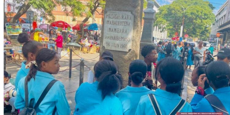 EDUCATION – Un millier de collégiens et lycéens d’Antananarivo bénéficient du projet “Classe patrimoine”