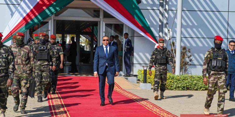 DIPLOMATIE – Le Colonel Michaël Randrianirina en déplacement au Gabon